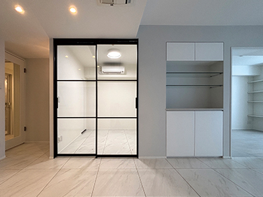 �f�U�C���Ɖ��s����������ǖ�