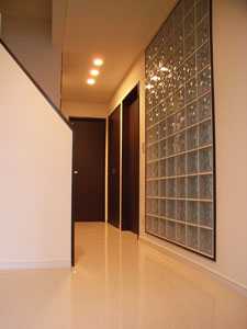 ���ց@�K���X�u���b�N�@�ԐڏƖ�